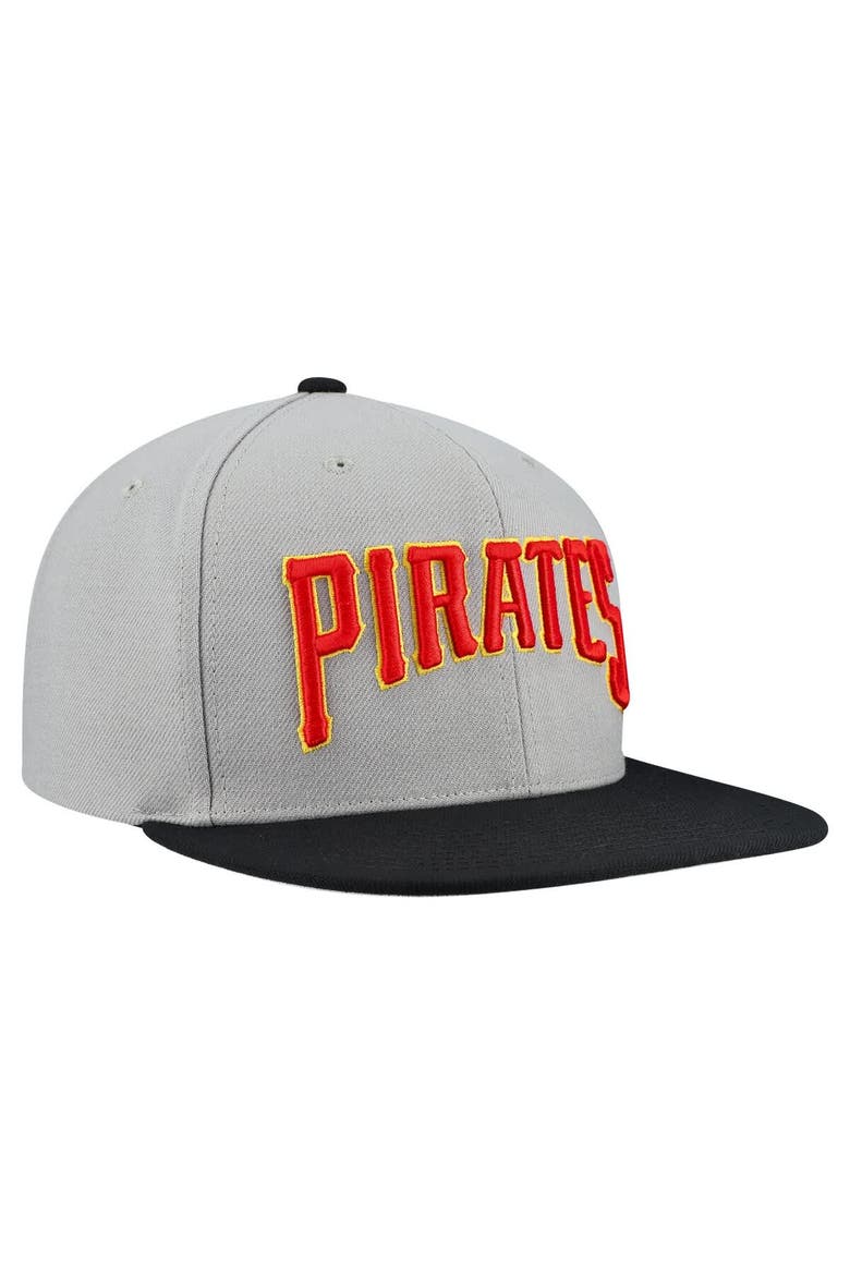 Men's Mitchell & Ness Gray Pittsburgh Pirates Cooperstown Collection Basic Flip Snapback Hat, Alternate, color, Gray