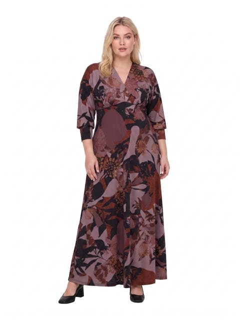 Elevate Curvy V Neck Three-Quarter Sleeve Maxi Dress