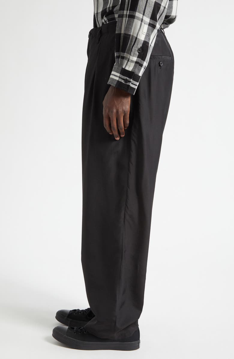 Yohji Yamamoto 1-Tuck Pleated Silk Pants, Alternate, color, Black