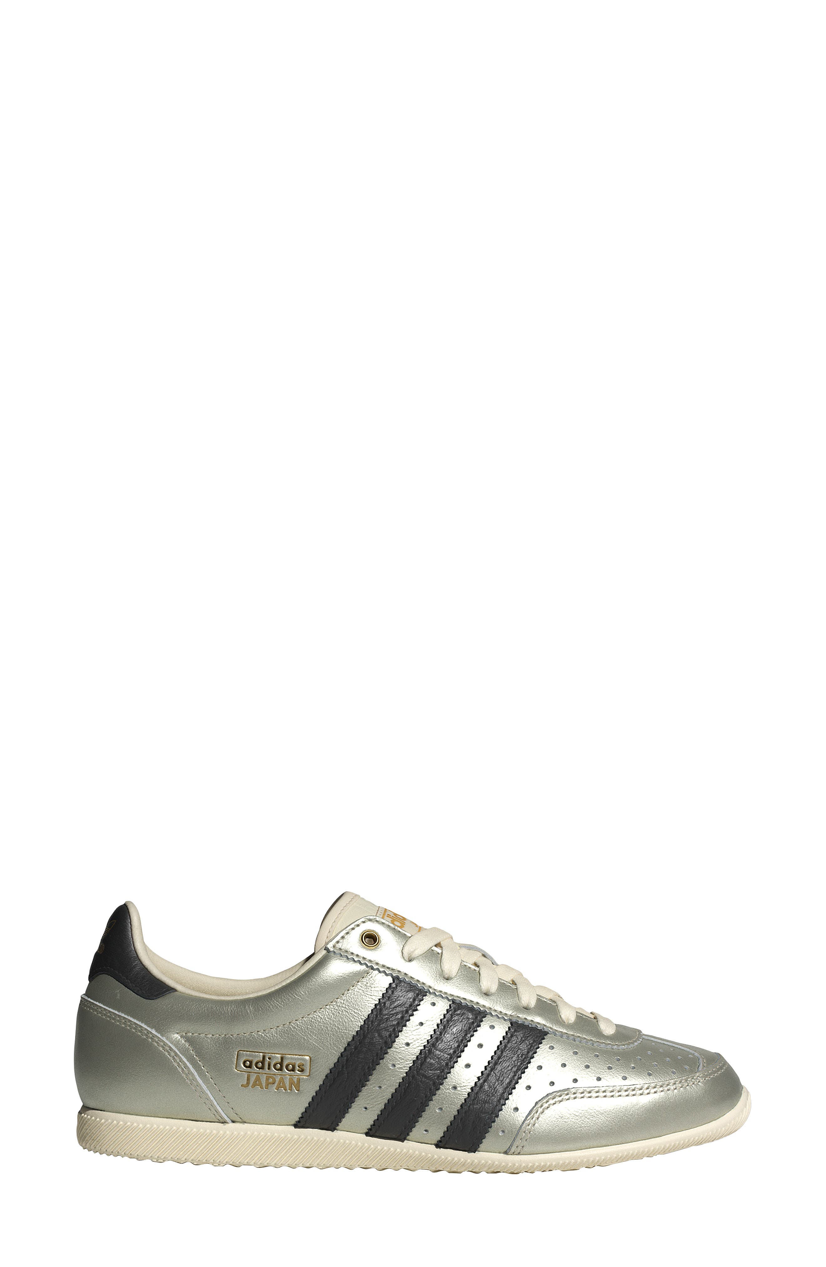 Женские кроссовки adidas Japan Low Top Sneaker — фото 3
