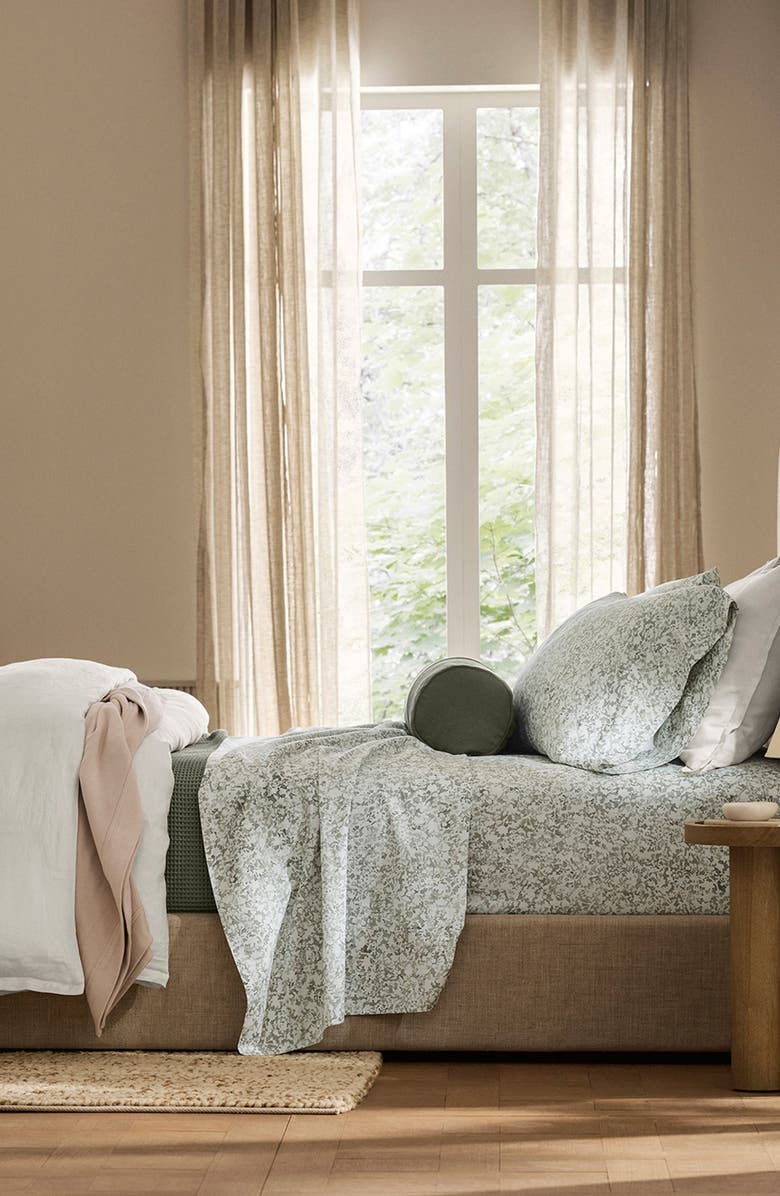 Boll & Branch Signature Garden Print Hemmed Organic Cotton Sheet Set, Alternate, color, Meadow