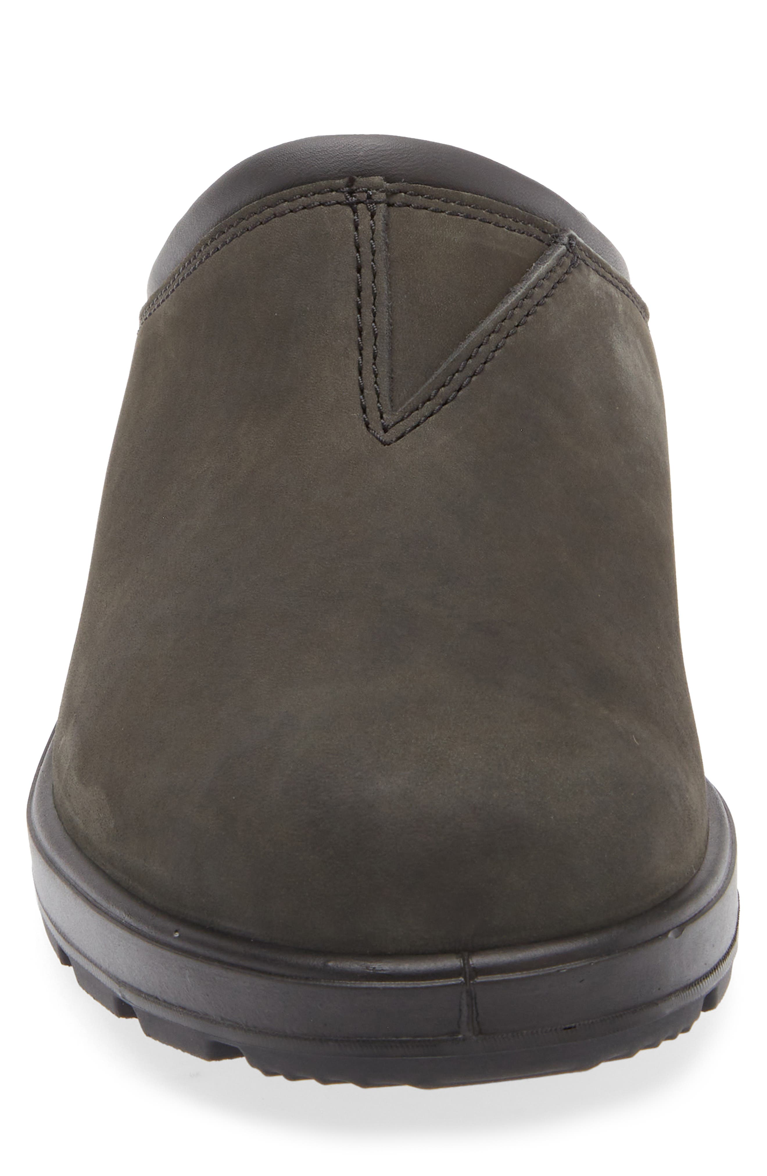 Blundstone Footwear Water Resistant Clog, Alternate, color, Rustic Black