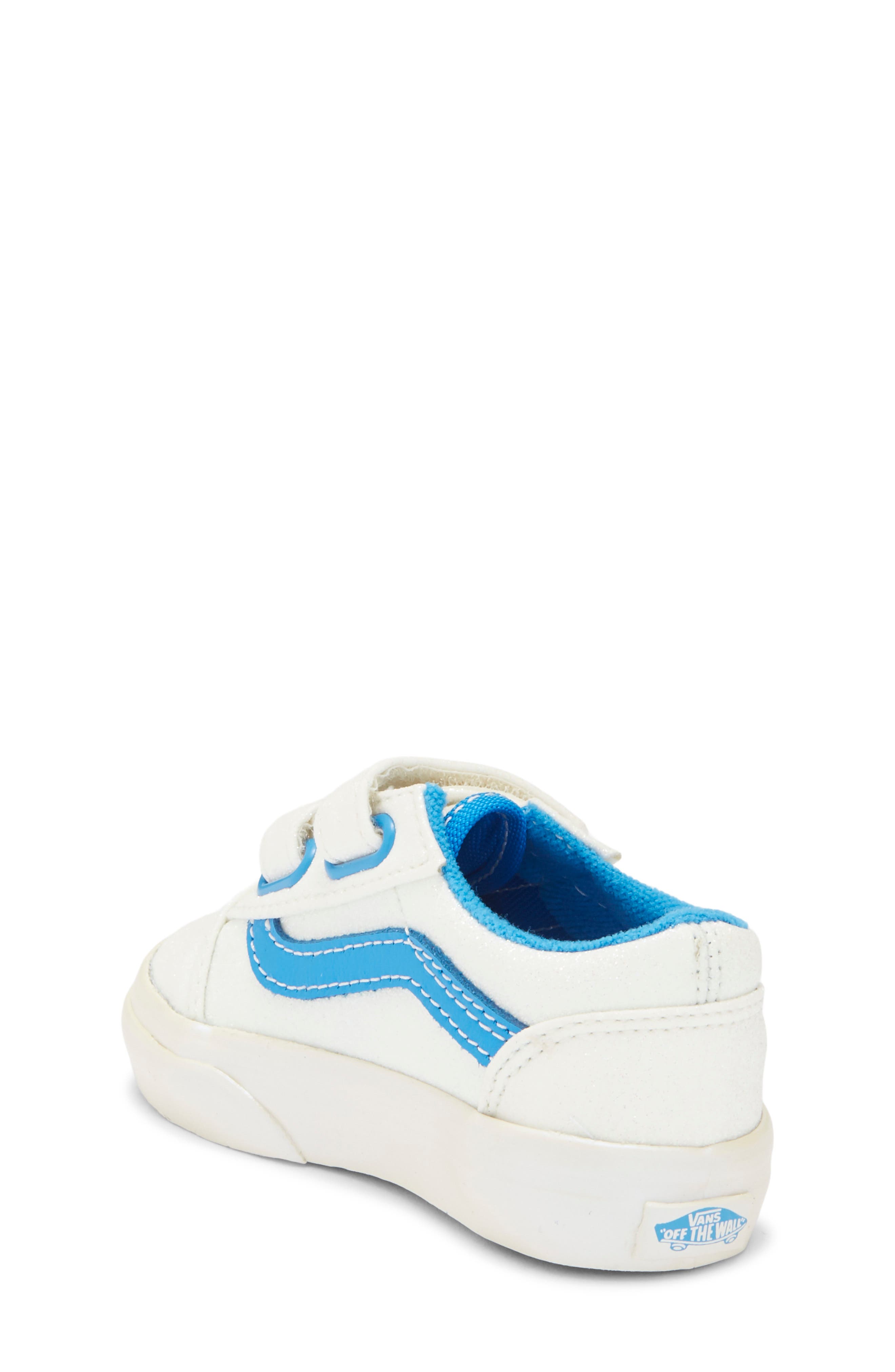 Vans Kids' Old Skool V Sneaker, Alternate, color, White/Blue