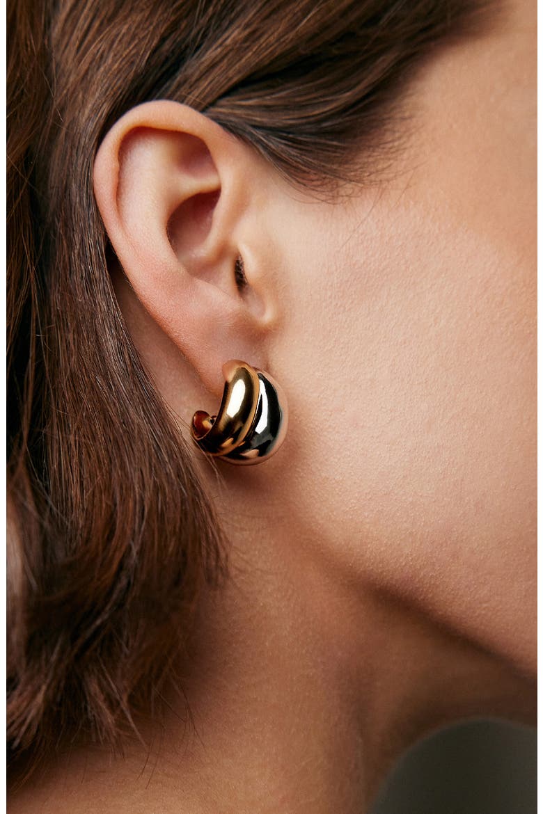 Chavez Micro Huggie Hoop Earrings, Alternate, color, TWO TONE