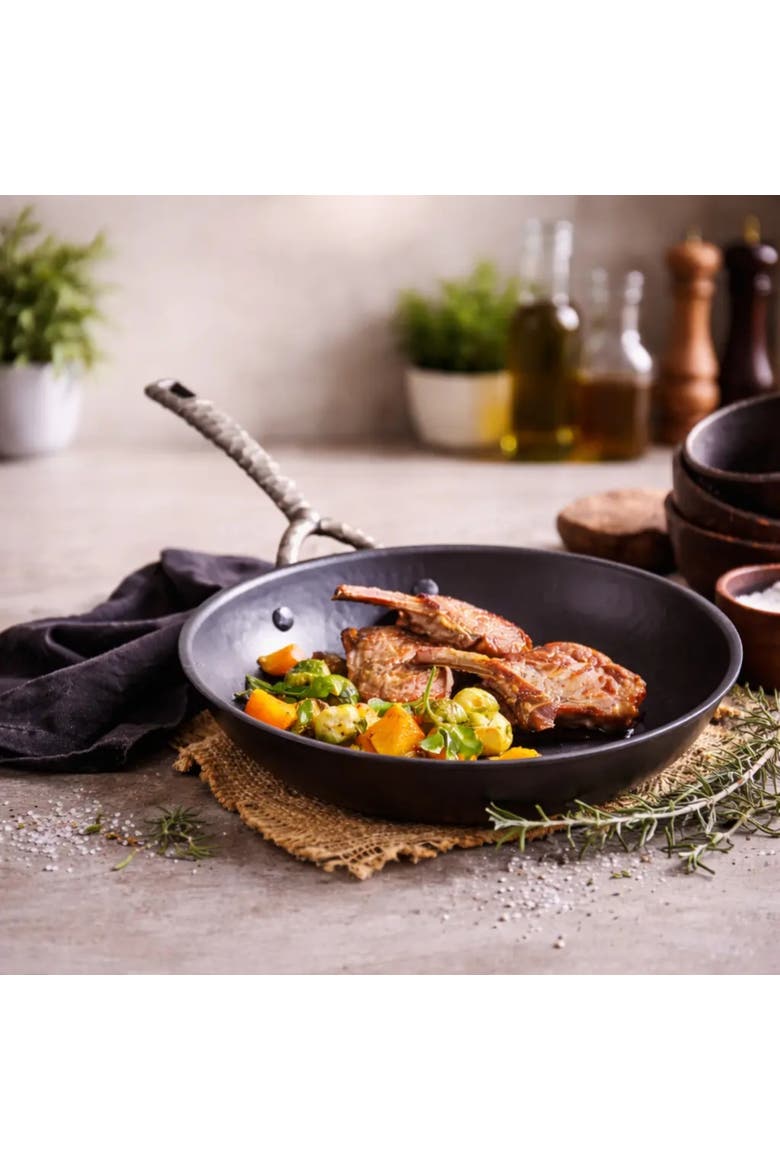 Artist Blue Carbon Steel Frying Pan, Alternate, color, Blue 9.5-inch