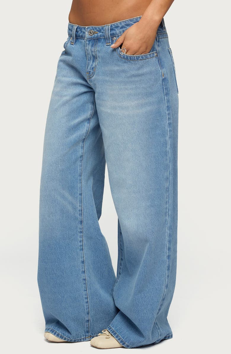 EDIKTED Raiyne Low Rise Wide Leg Jeans, Alternate, color, 