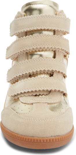 Mustang Wedge Sneaker