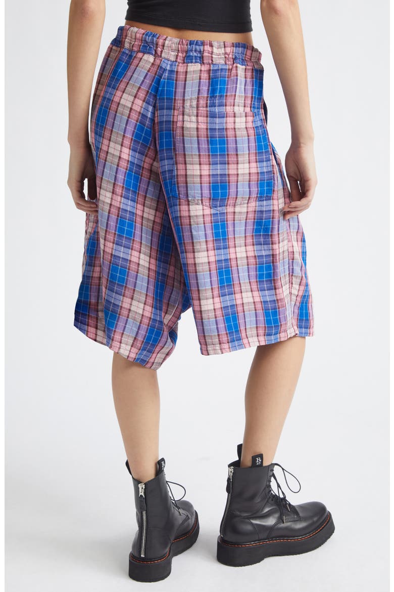Jumbo Plaid Pleated Drawstring Shorts, Alternate, color, BLUE PINK PLAID