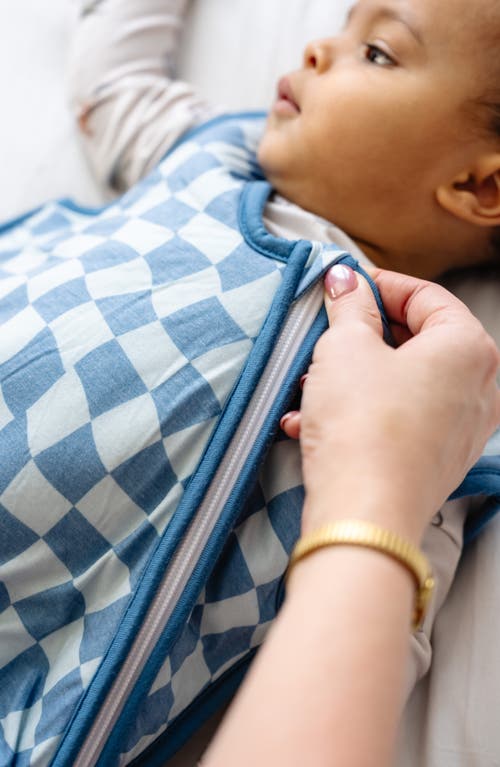 Copper Pearl Montana Wearable Blanket In Blue