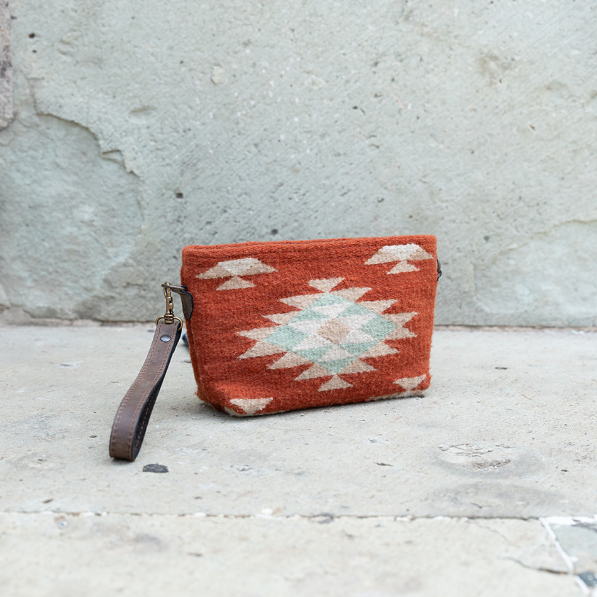 Amasouk Tierra del Sol Convertible Clutch, Alternate, color, Red