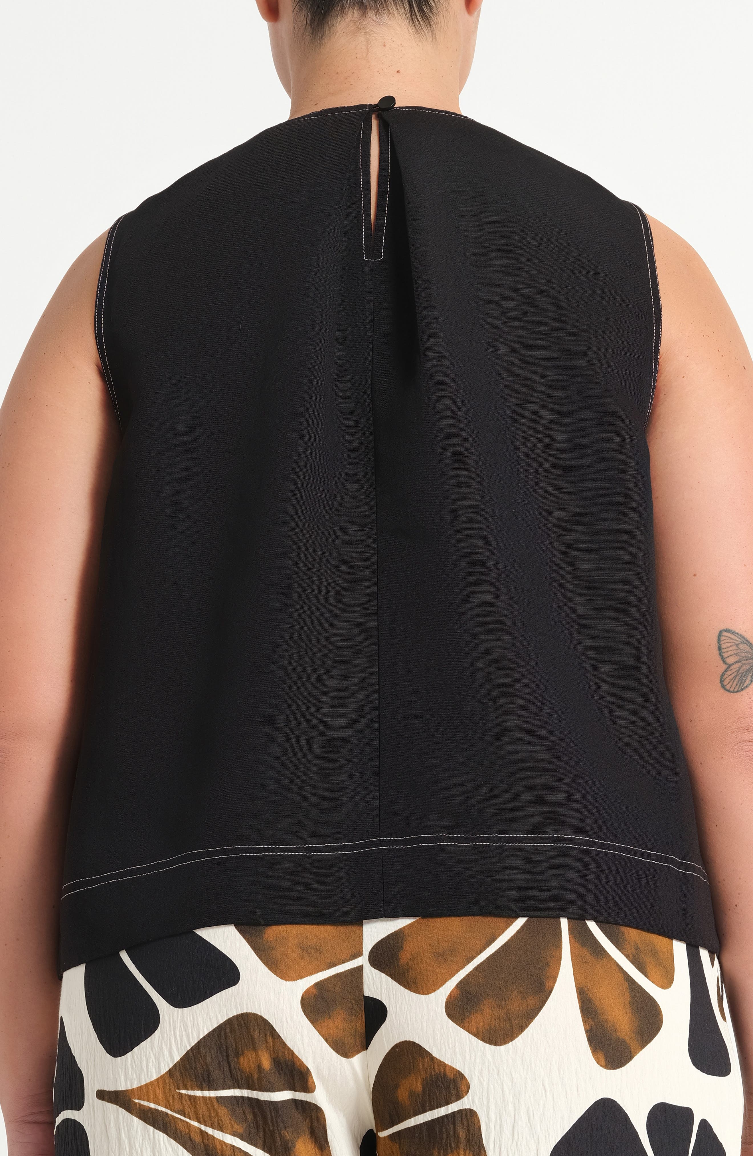 Shae Sleeveless Linen Blend Top - image 2