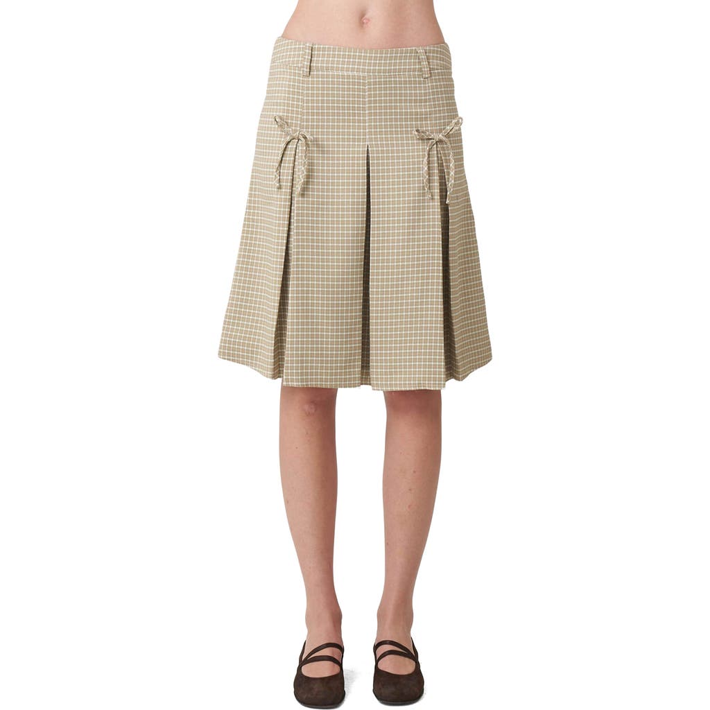 Find Me Now Pleated Bow Skirt In Green