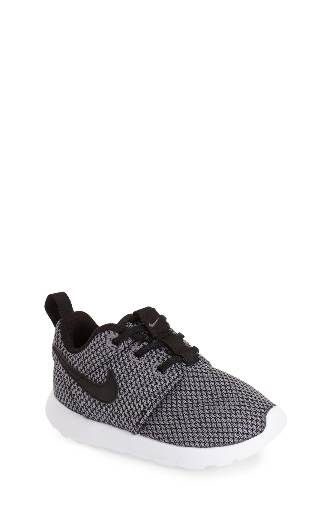'Roshe Run' Sneaker, Main, color, COOL GREY/ BLACK/ WHITE