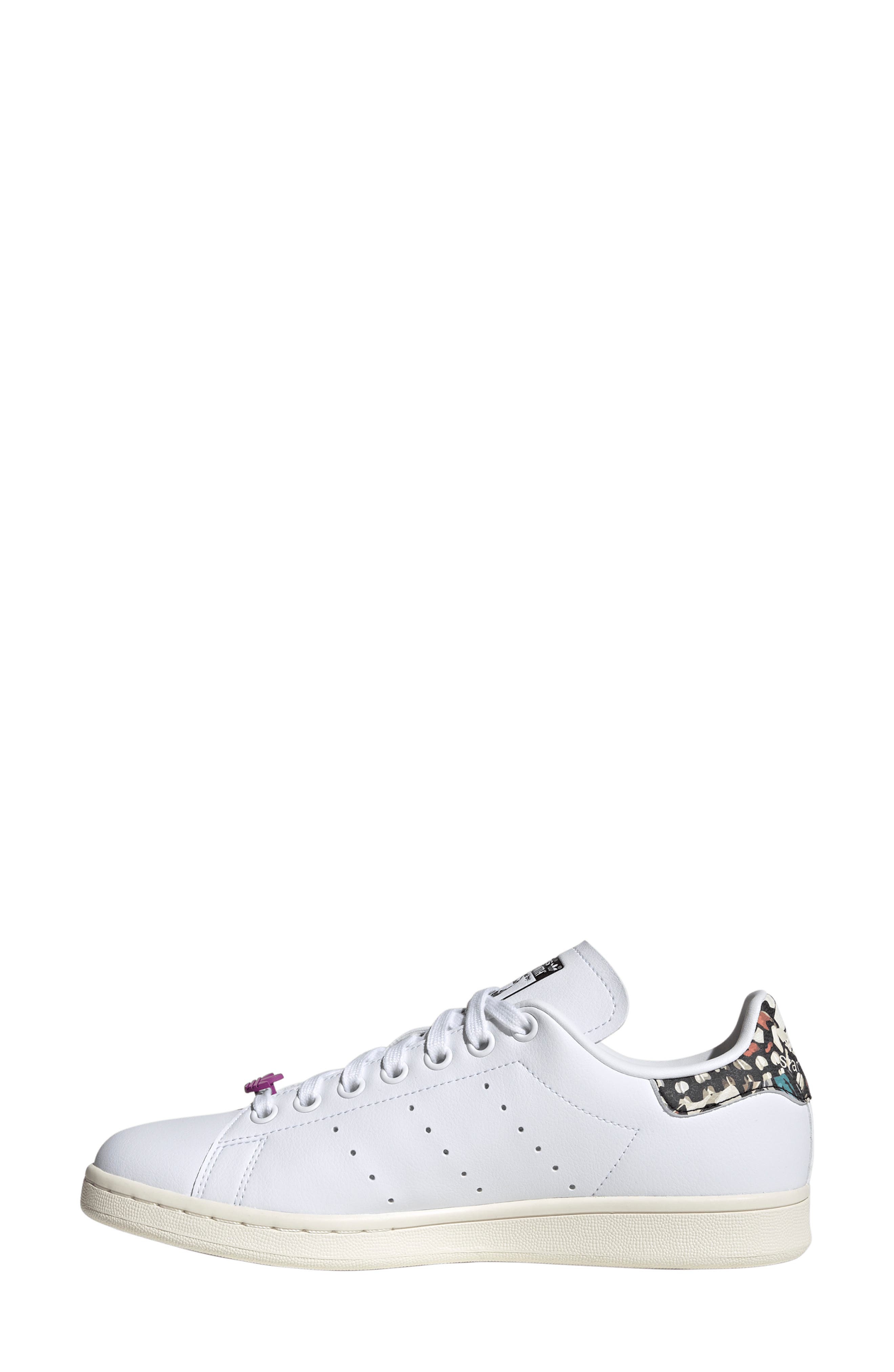 adidas Stan Smith Sneaker, Alternate, color, Ftwr White