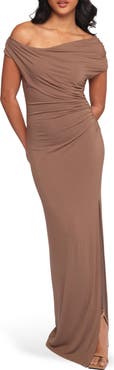 Petal & Pup Wynn One-Shoulder Maxi Dress