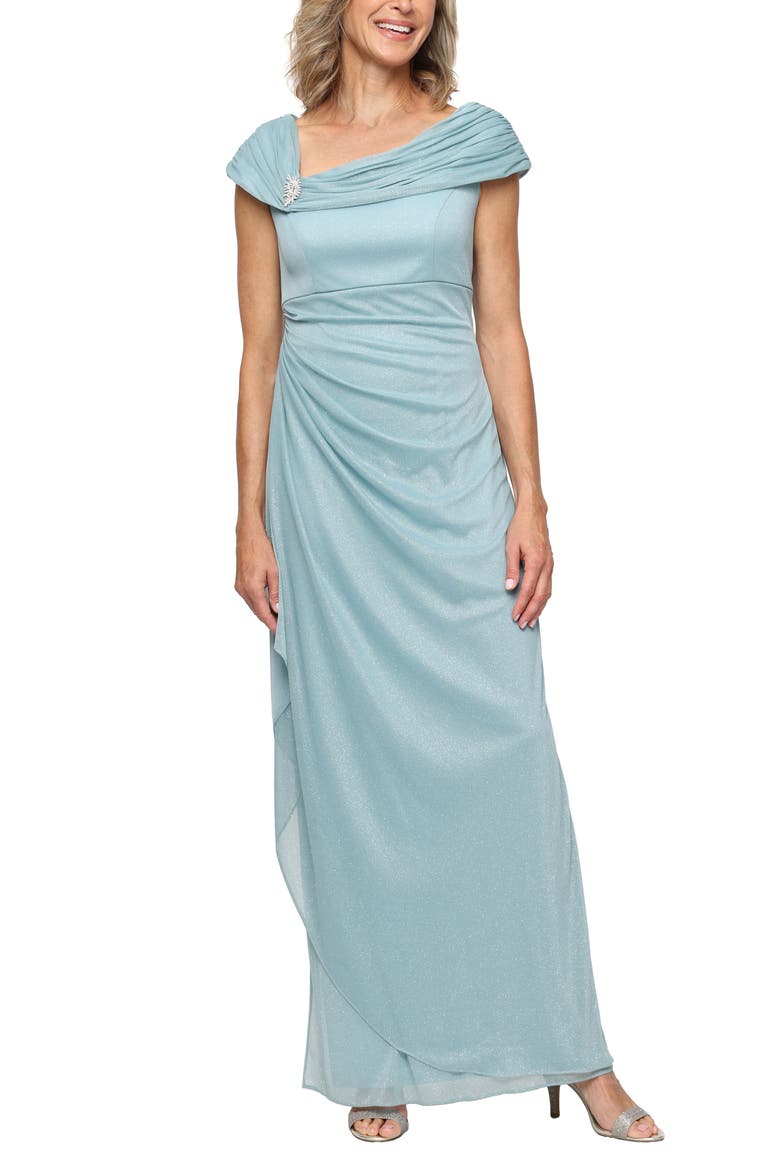 Embellished L-Neck Gown video