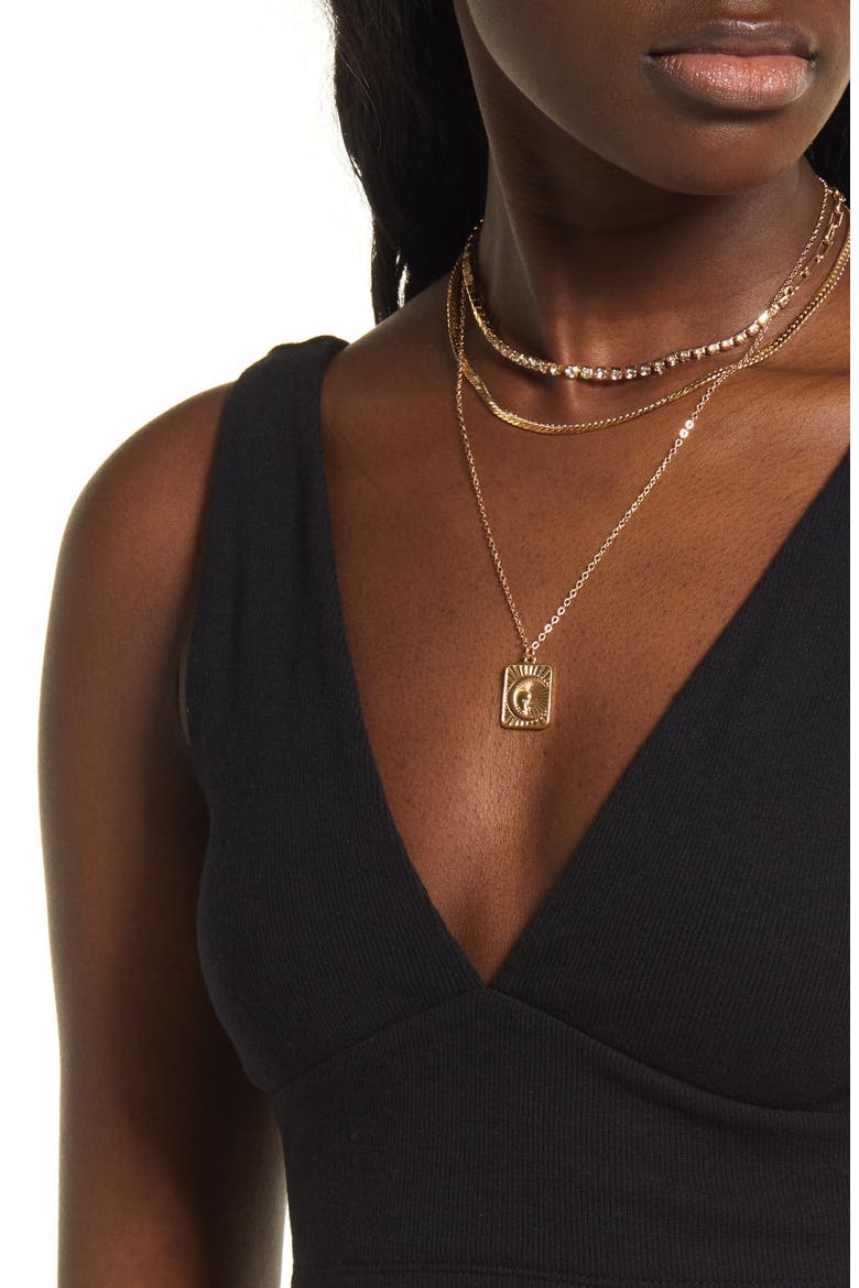 V NECK CROP TANK, Alternate, color, BLACK