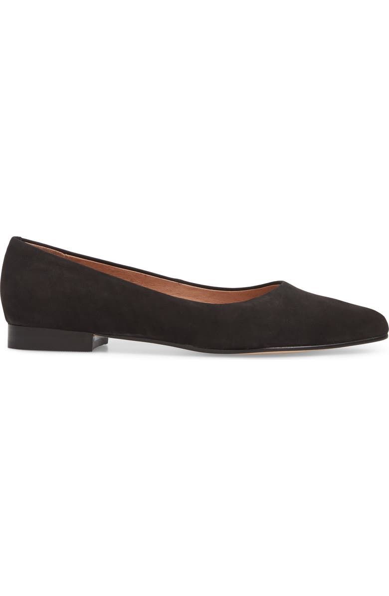 Caslon<sup>®</sup> Luna Pointy Toe Flat, Alternate, color,
