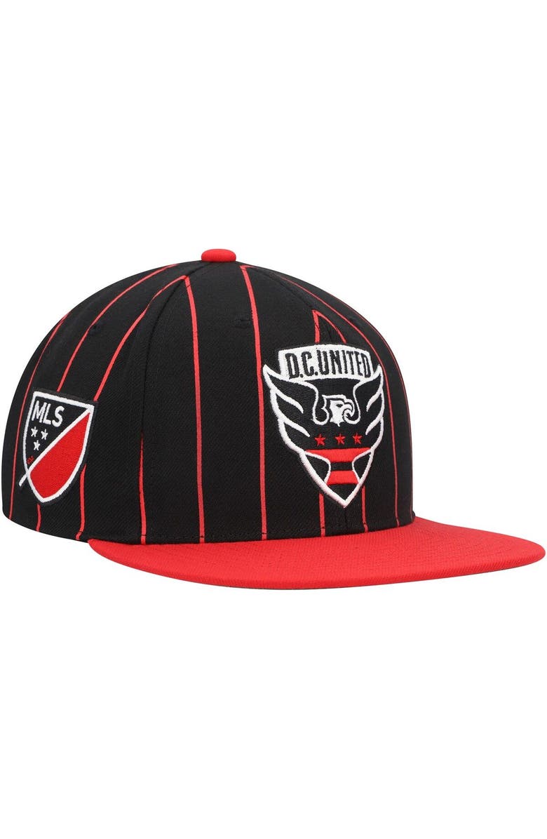 Mitchell & Ness Men's Mitchell & Ness Black D.C. United Team Pin Snapback Hat, Main, color, Black
