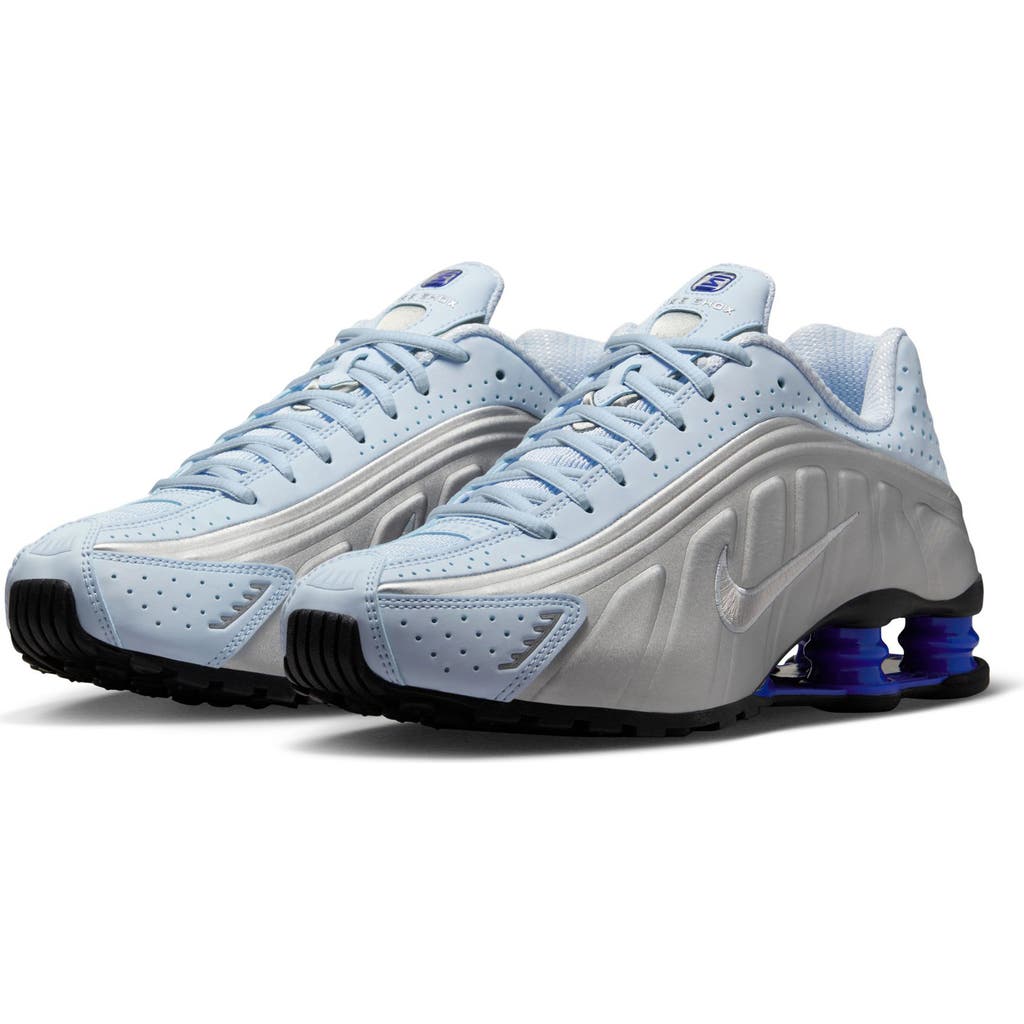 Nike Shox R4 Sneaker In Multi