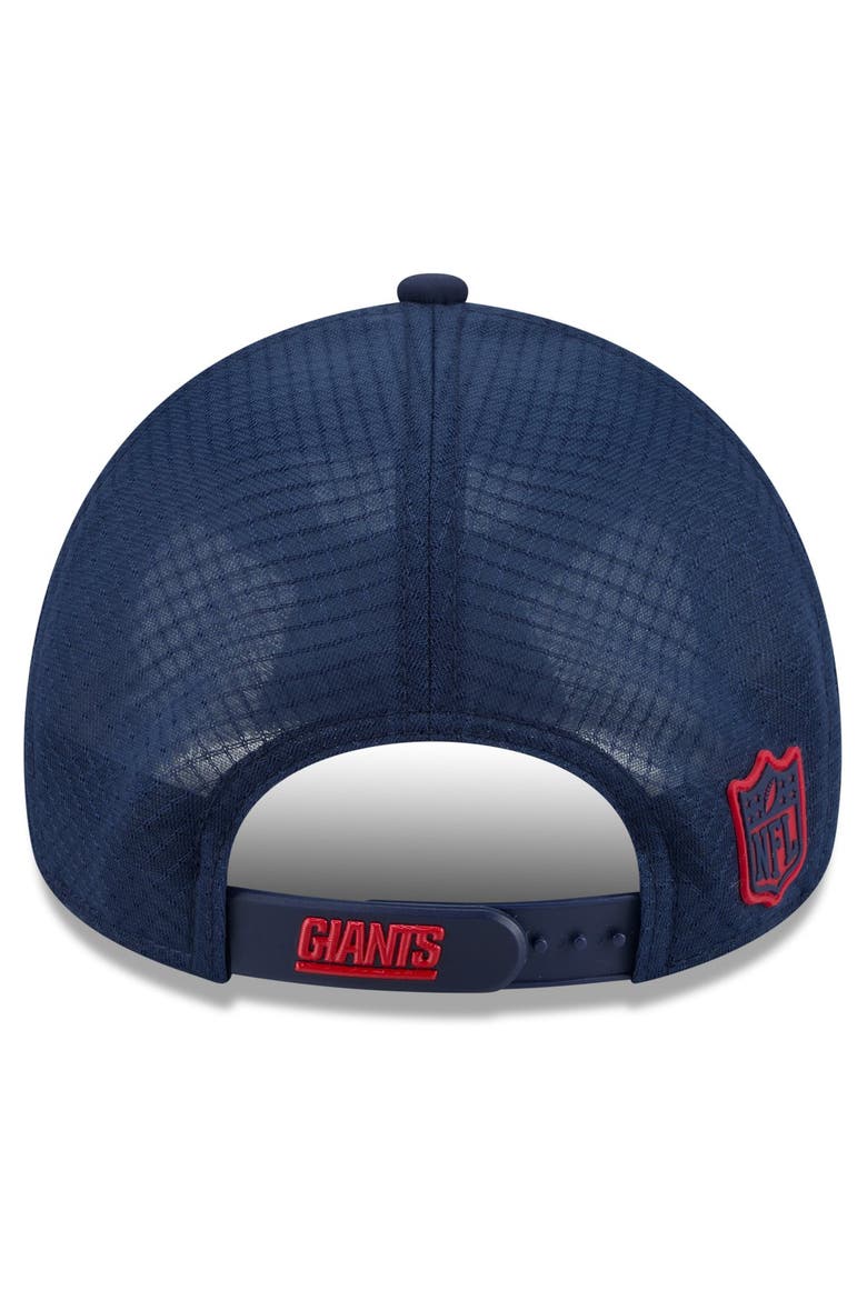Men's New Era Navy New York Giants 2026 Sideline Throwback Apex 9FORTY Adjustable Trucker Hat, Alternate, color, Navy