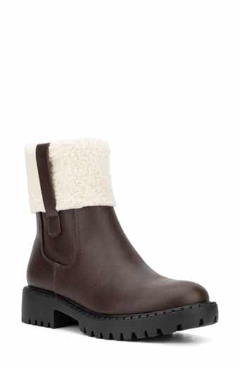 NEW YORK AND COMPANY Nelli Faux Shearling Collar Boot