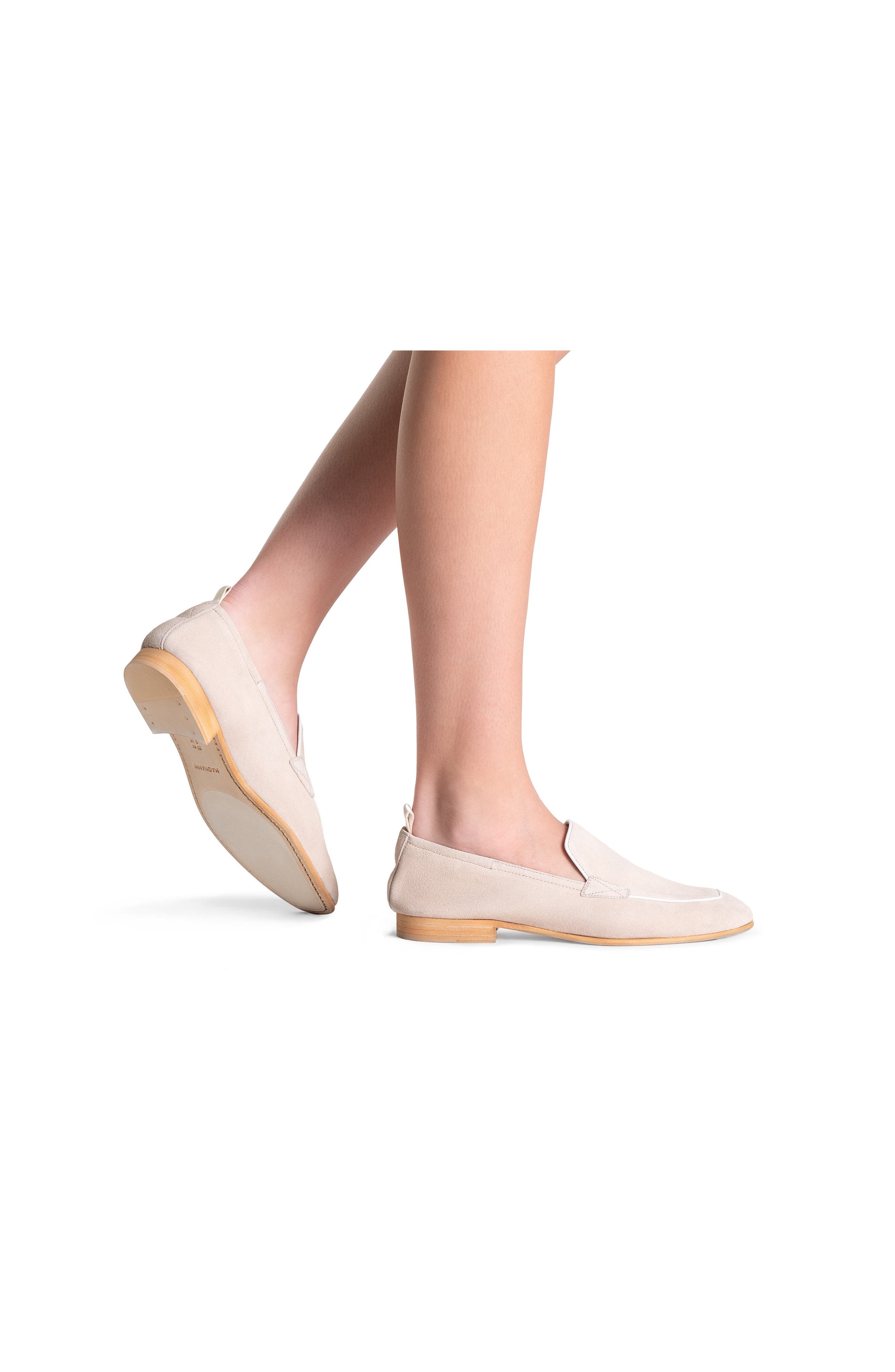 Magnanni Bella Loafer, Alternate, color, Champagne Suede