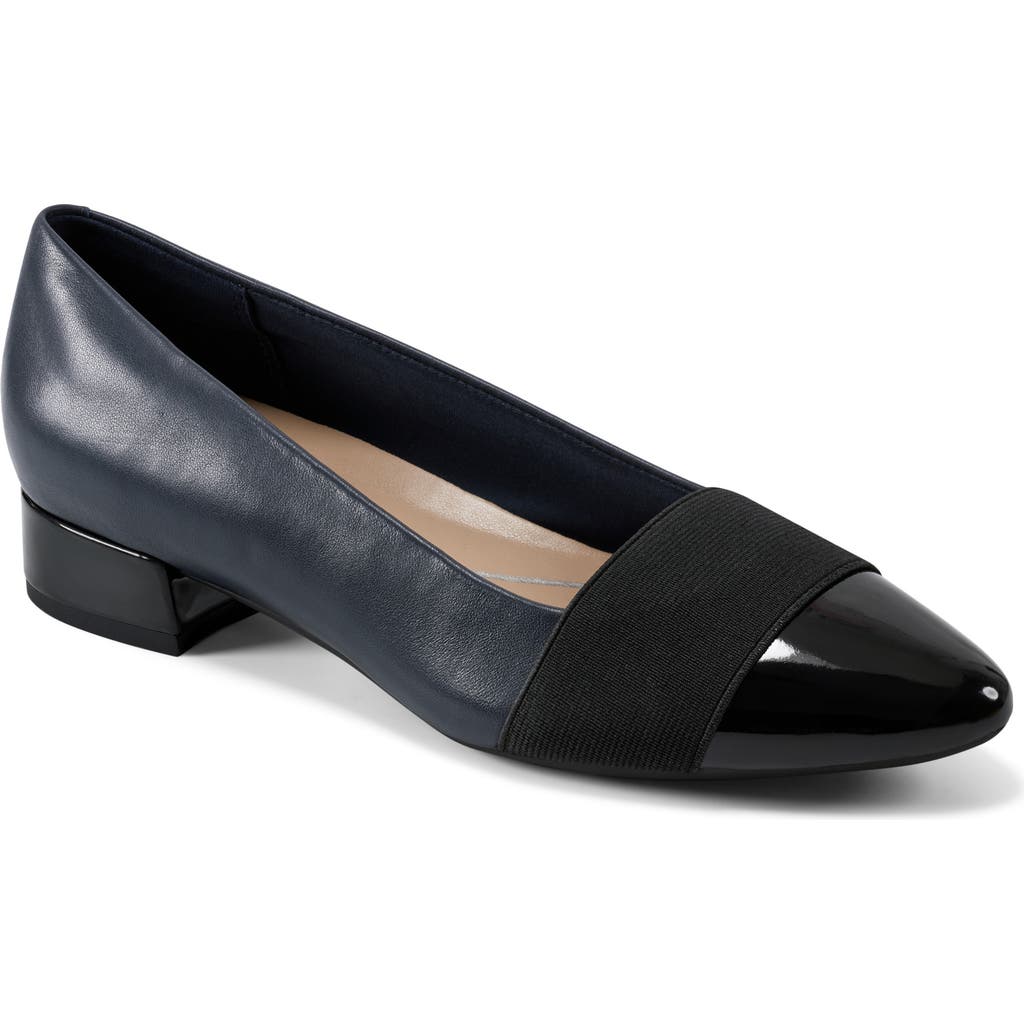 Easy Spirit Casta Pointed Toe Pump In Blue