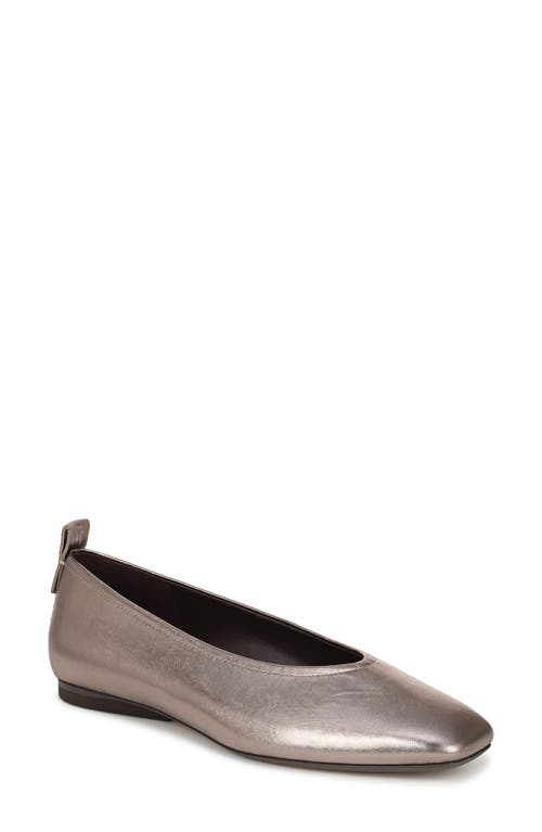 27 Edit Naturalizer Carla Flat In Multi