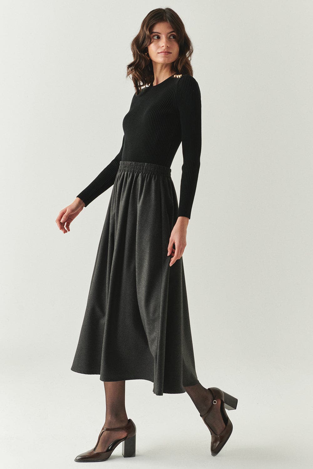 Lauryn Midi Skirt - image 2