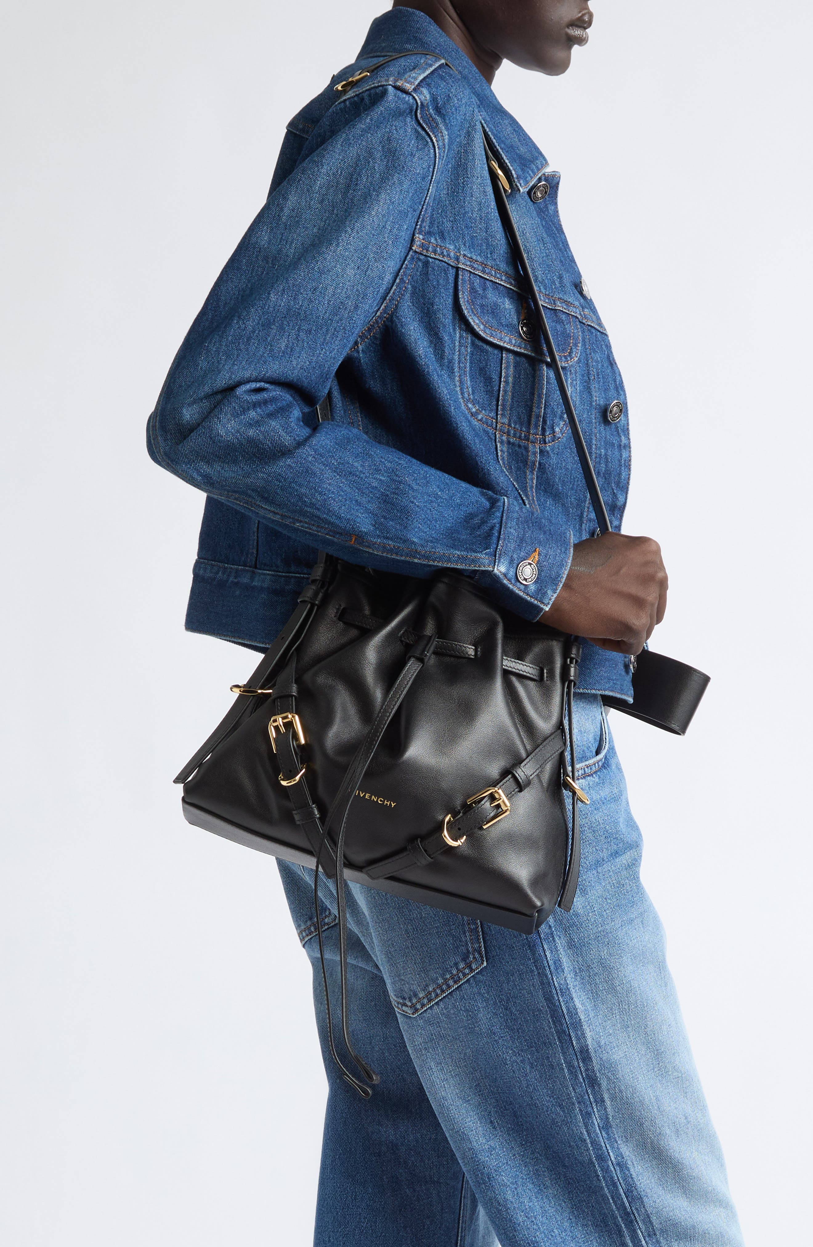 Small Voyou Leather Bucket Bag, Alternate, color, BLACK