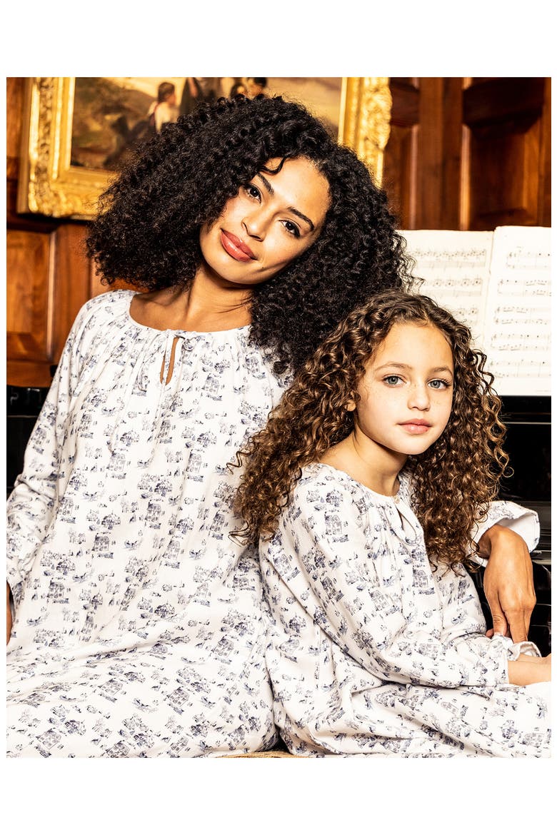 Winter Vignette Delphine Flannel Nightgown, Alternate, color, BLUE