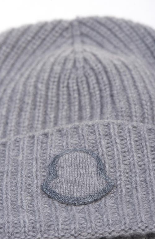 Moncler Edit Logo Embroidered Cashmere Beanie In Gray