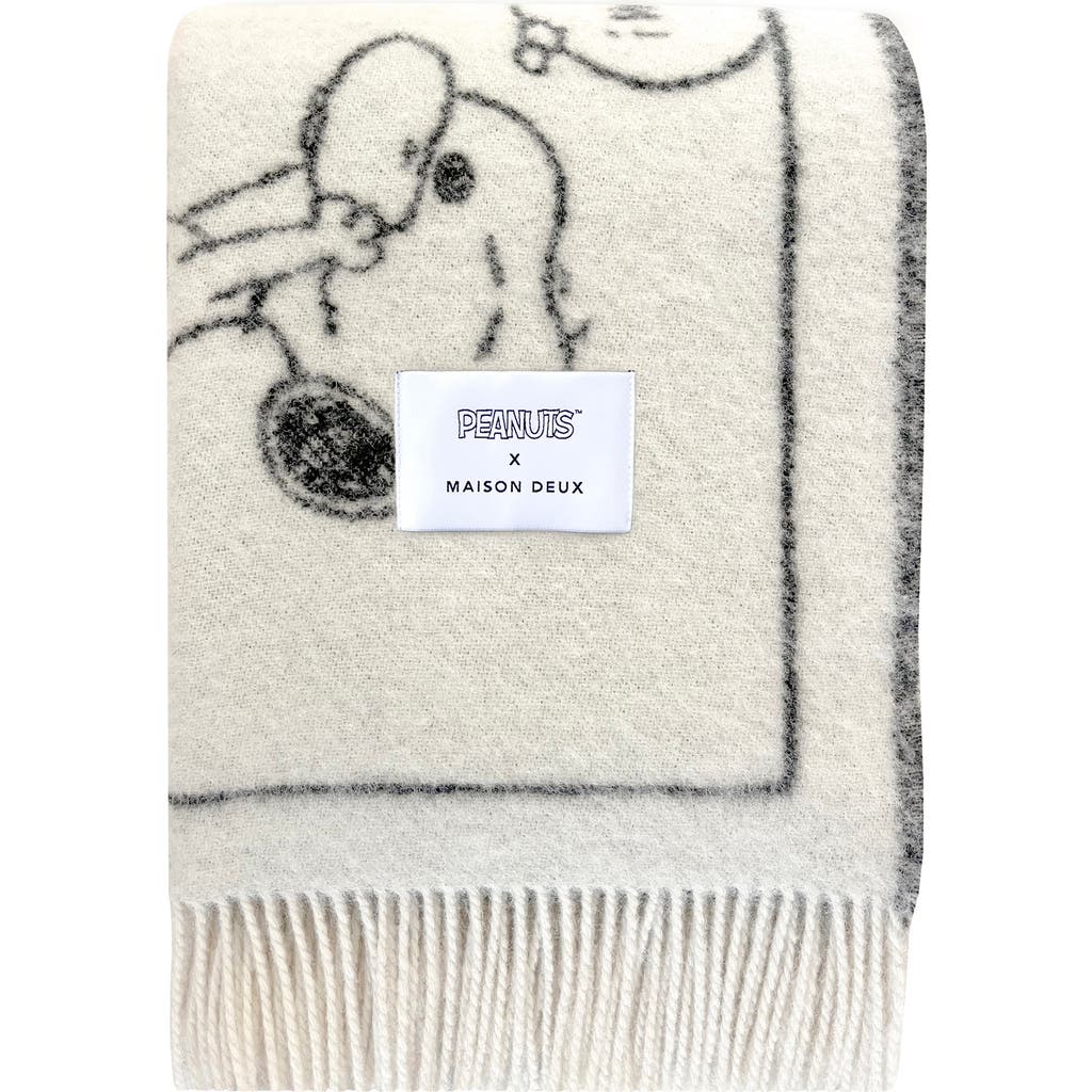 Maison Deux Peanuts Comic Strip Wool Throw Blanket In Open Miscellaneous
