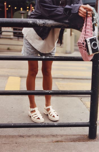 Ona Streetworks Platform Fisherman Sandal