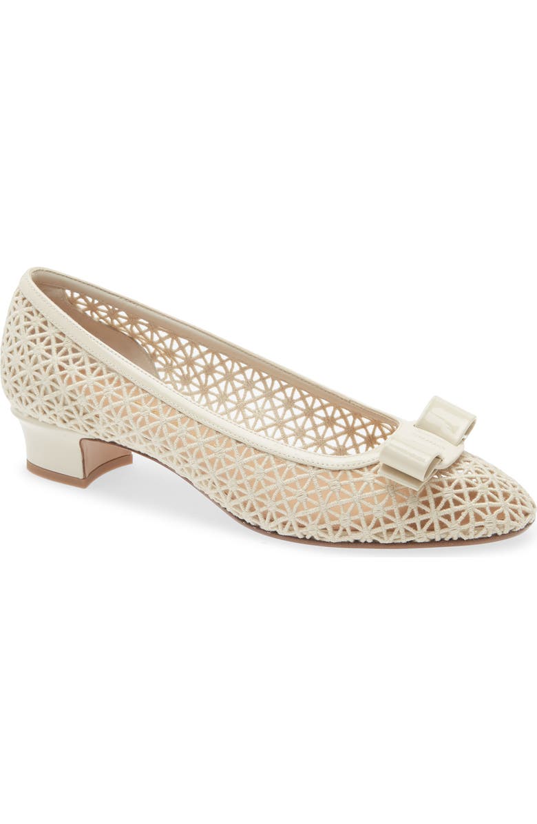 FERRAGAMO Macramé Vara Bow Pump, Main, color, Mascarpone Biscotto Mascarpone