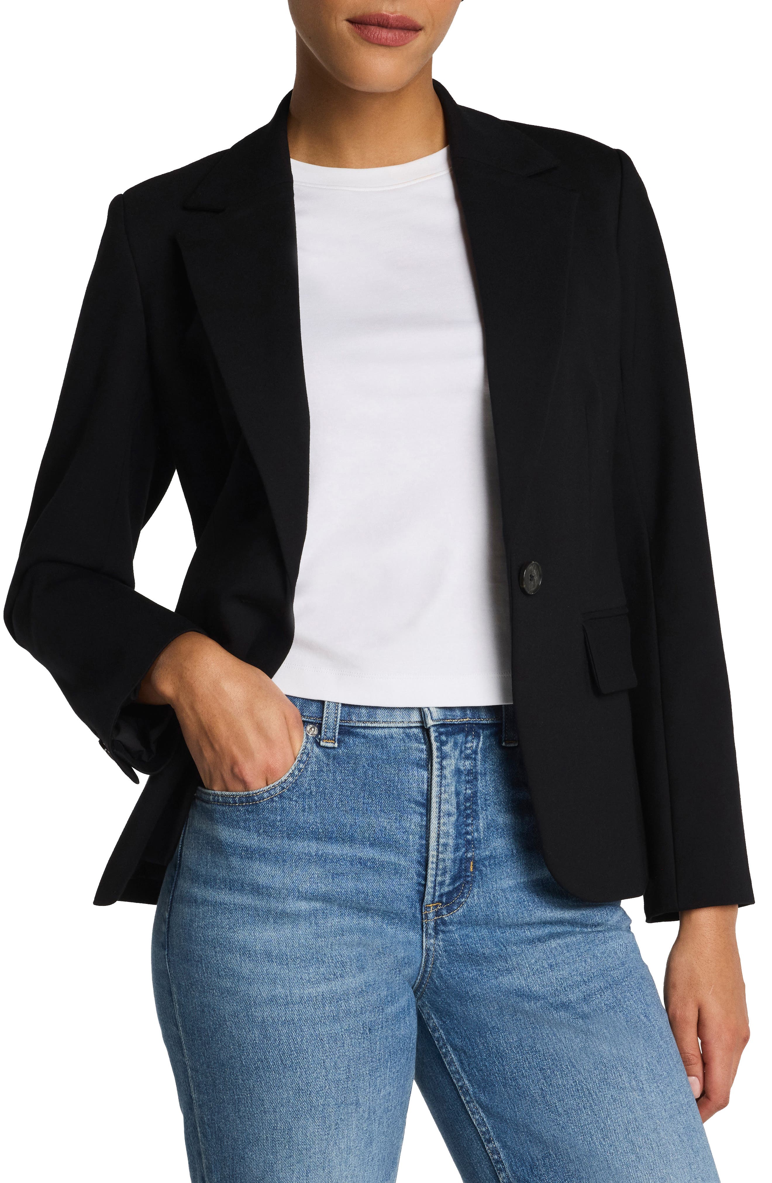 CLASSIC BLACK