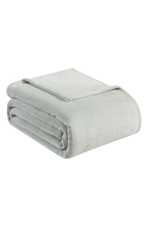 Ultra Soft Plush Throw Blanket