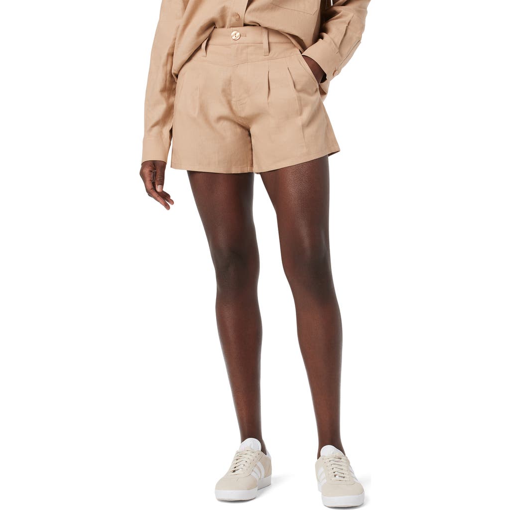 Hudson Front Yoke Pleated Shorts In Tobacco Brown