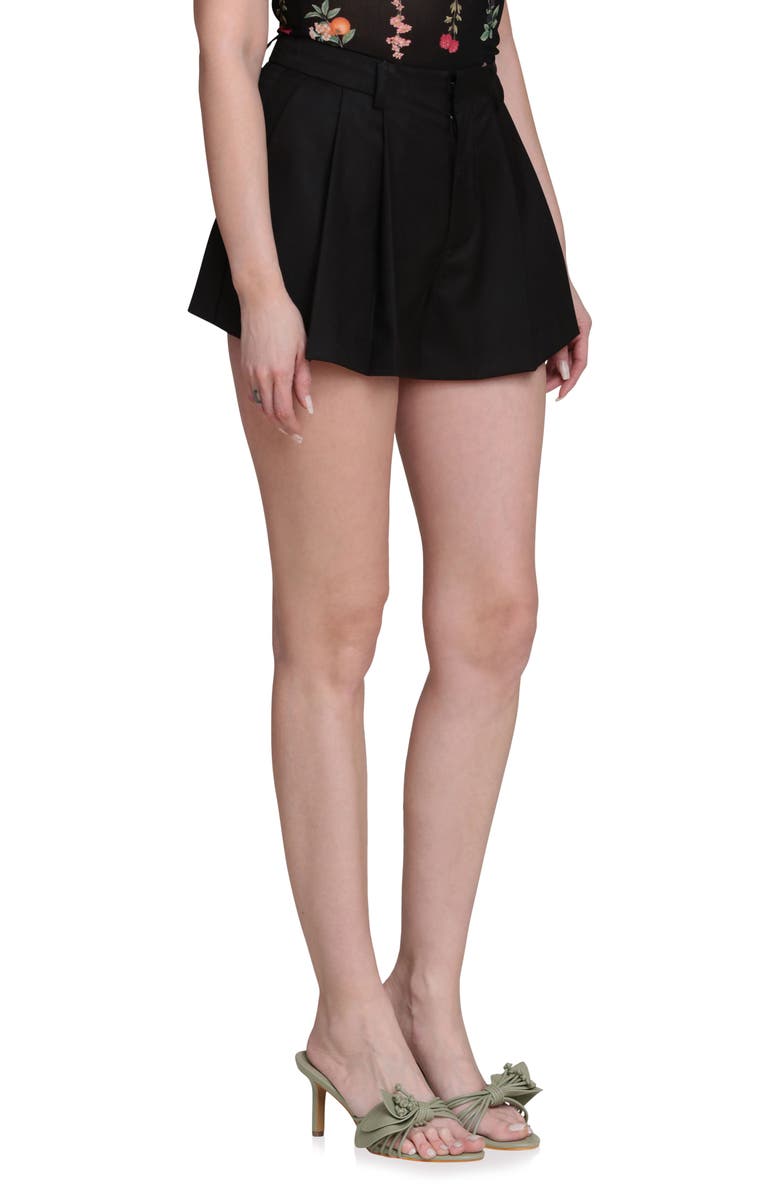 Avec Les Filles Pleated High Waist Shorts, Alternate, color, Black