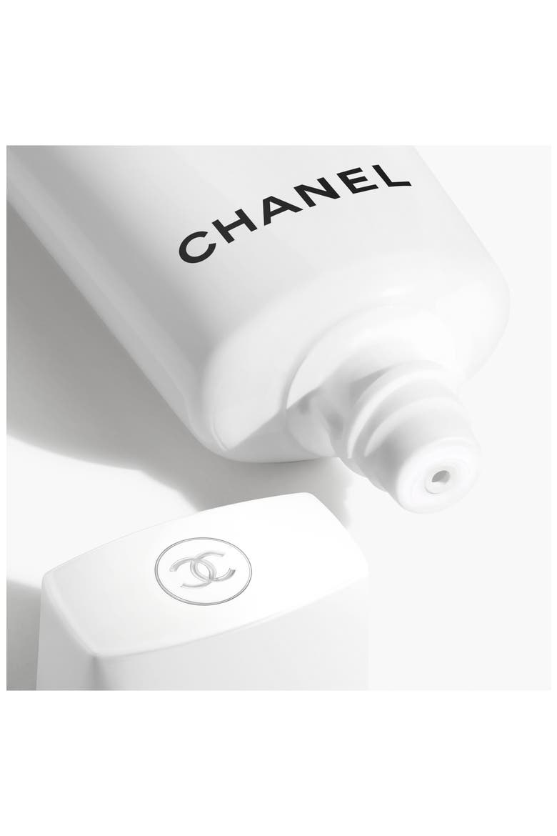 UV ESSENTIEL Complete UV Protection Broad Spectrum SPF 50 Sunscreen, Alternate, color, NO COLOR
