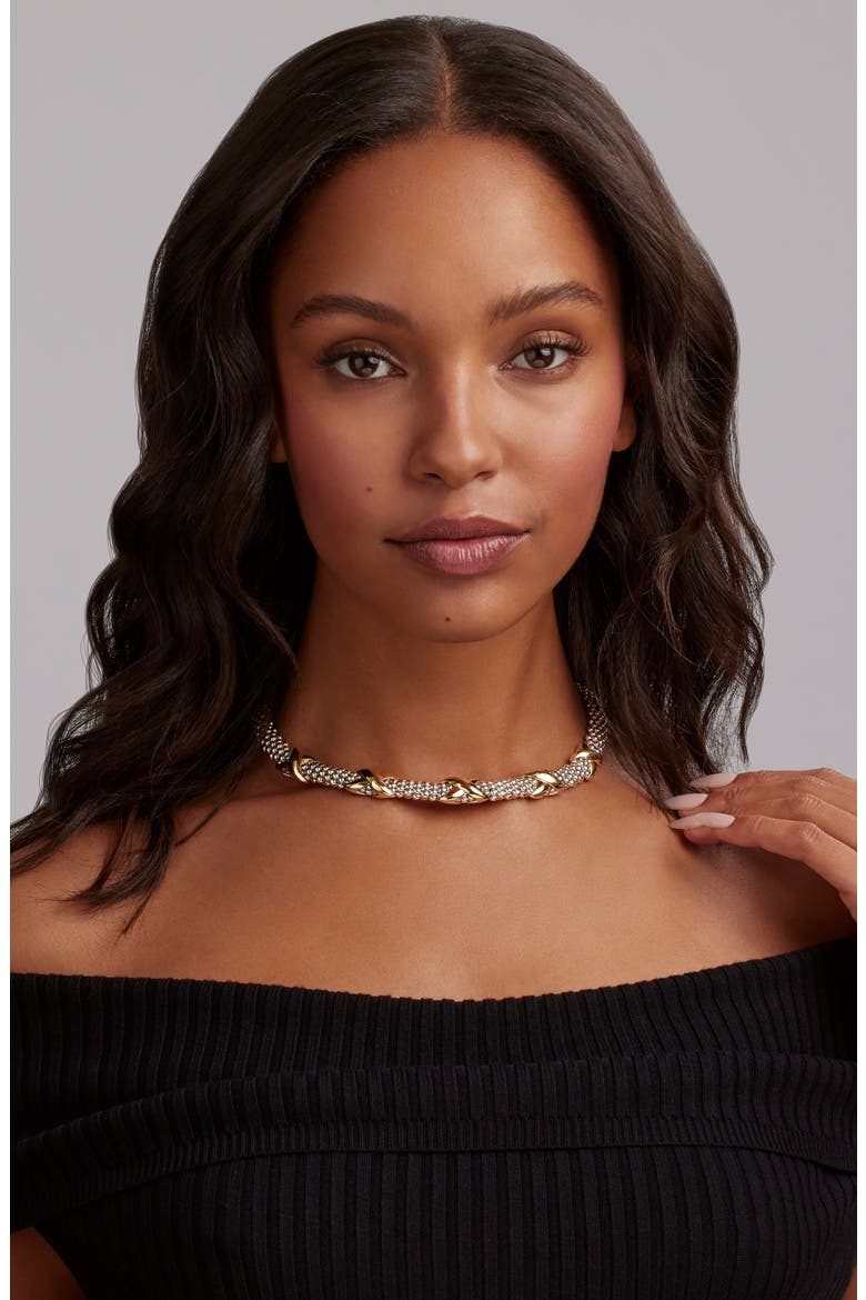 Embrace Station Collar Necklace, Alternate, color, SILVER/GOLD