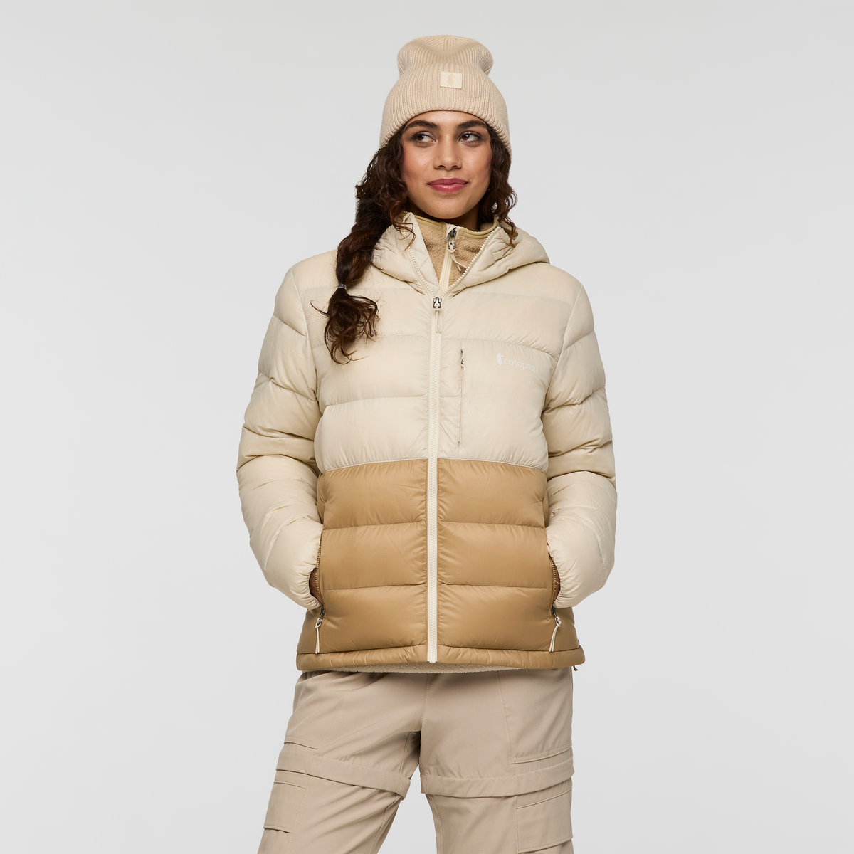 Cotopaxi Fuego Max Down Hooded Jacket - Women's in Cream/khaki 