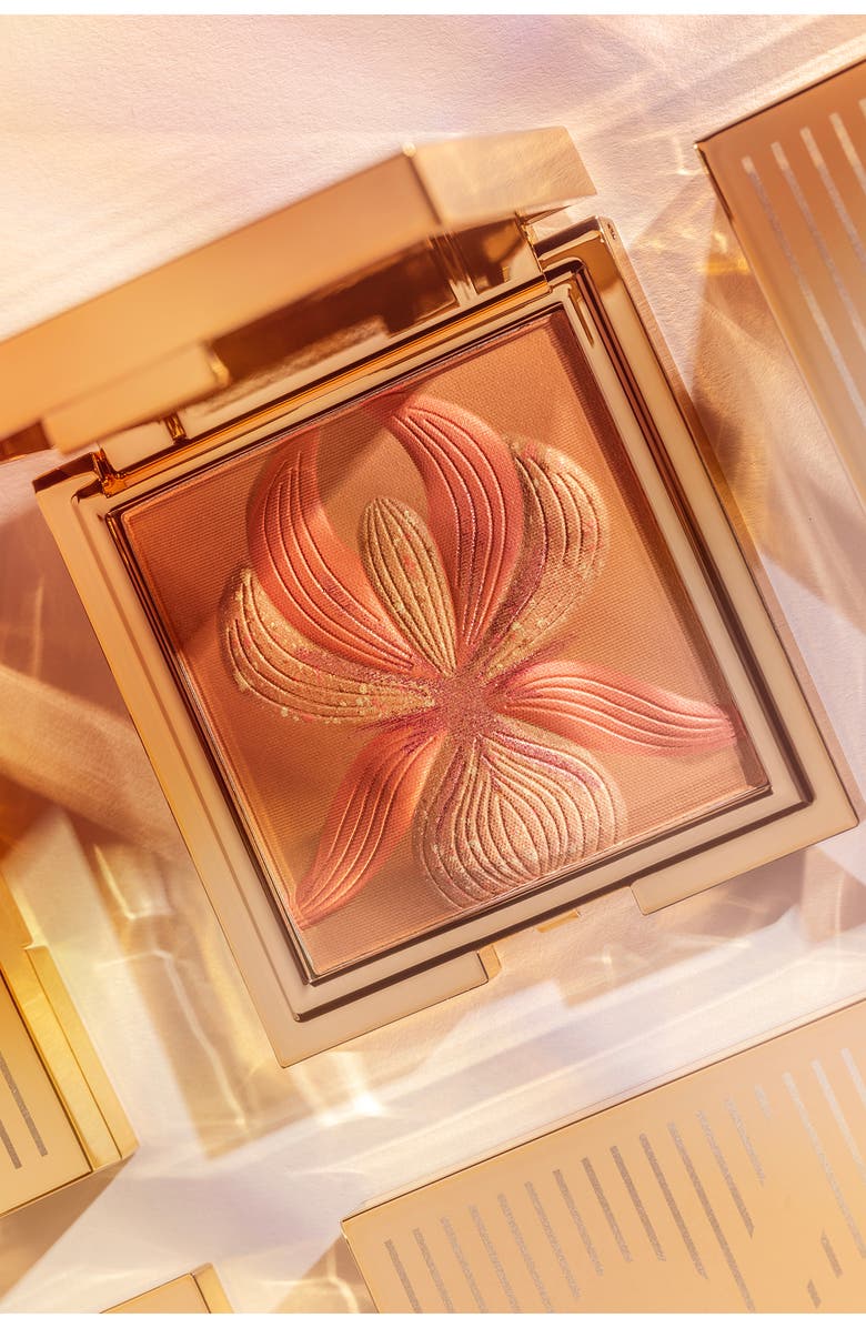 LOrchidée Highlighter Blush