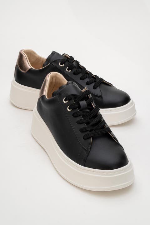 Paloma Leather Sneaker