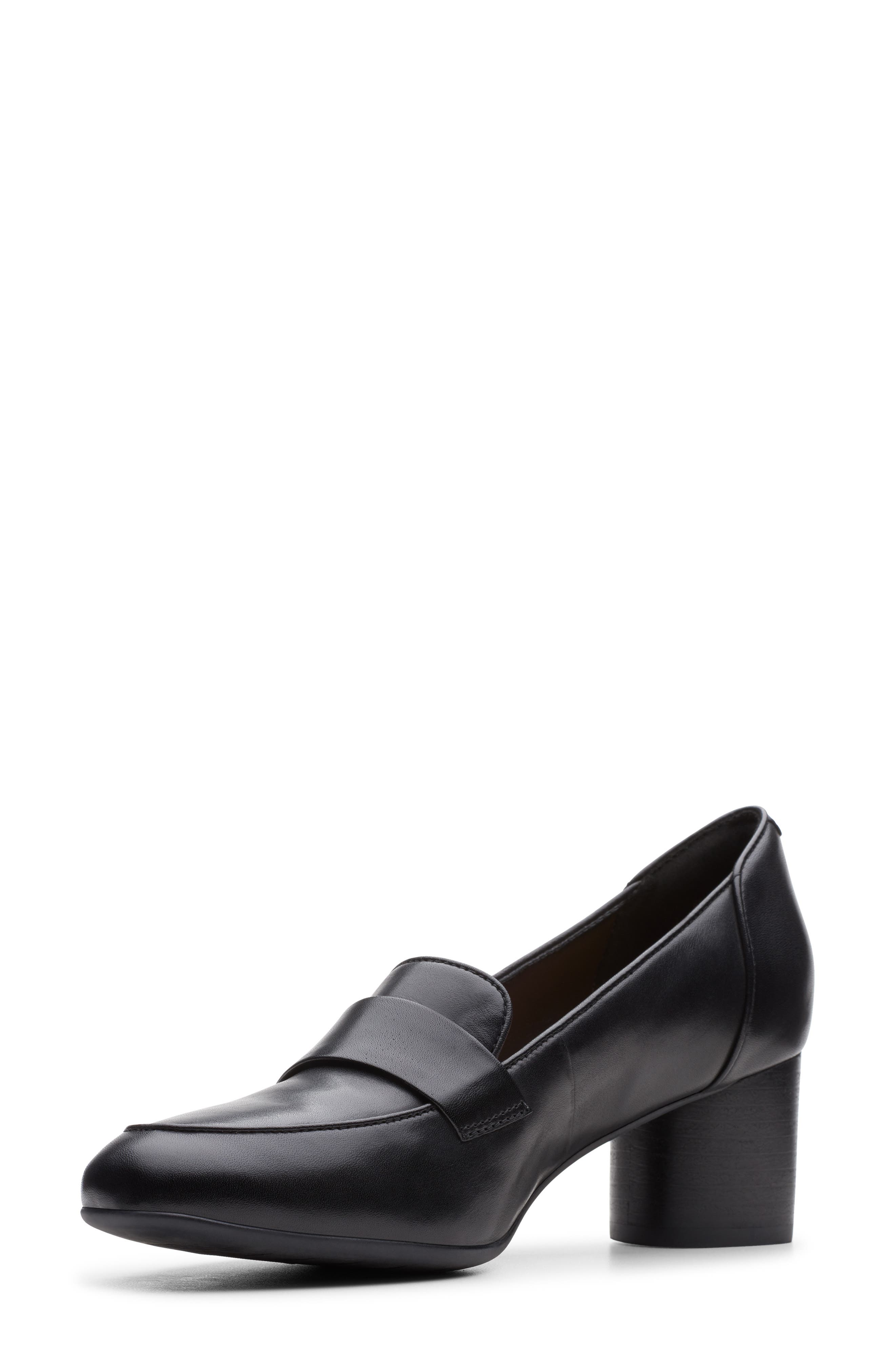 Clarks<sup>®</sup> Un Cosmo Step Pump, Alternate, color, 