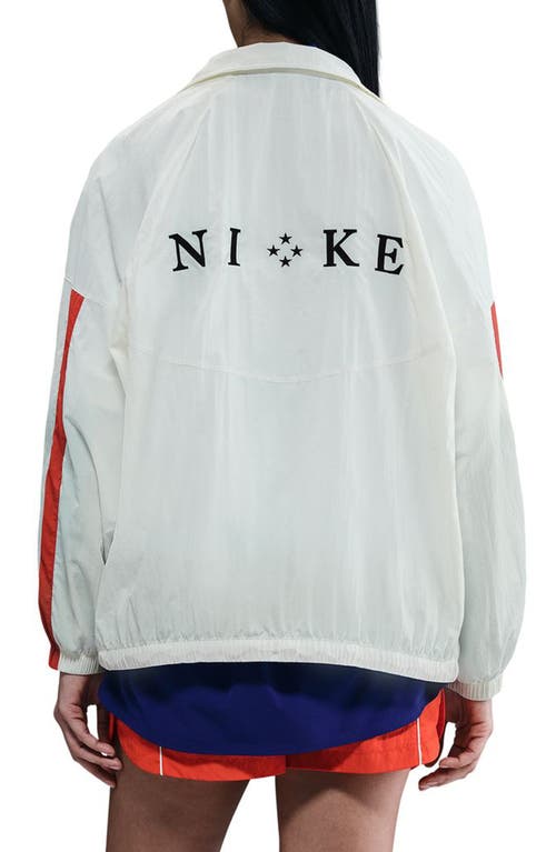 Nike Sportswear Oversize Jacket In White