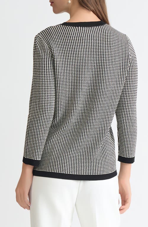Kasper Geometric Stitch Sweater In Black