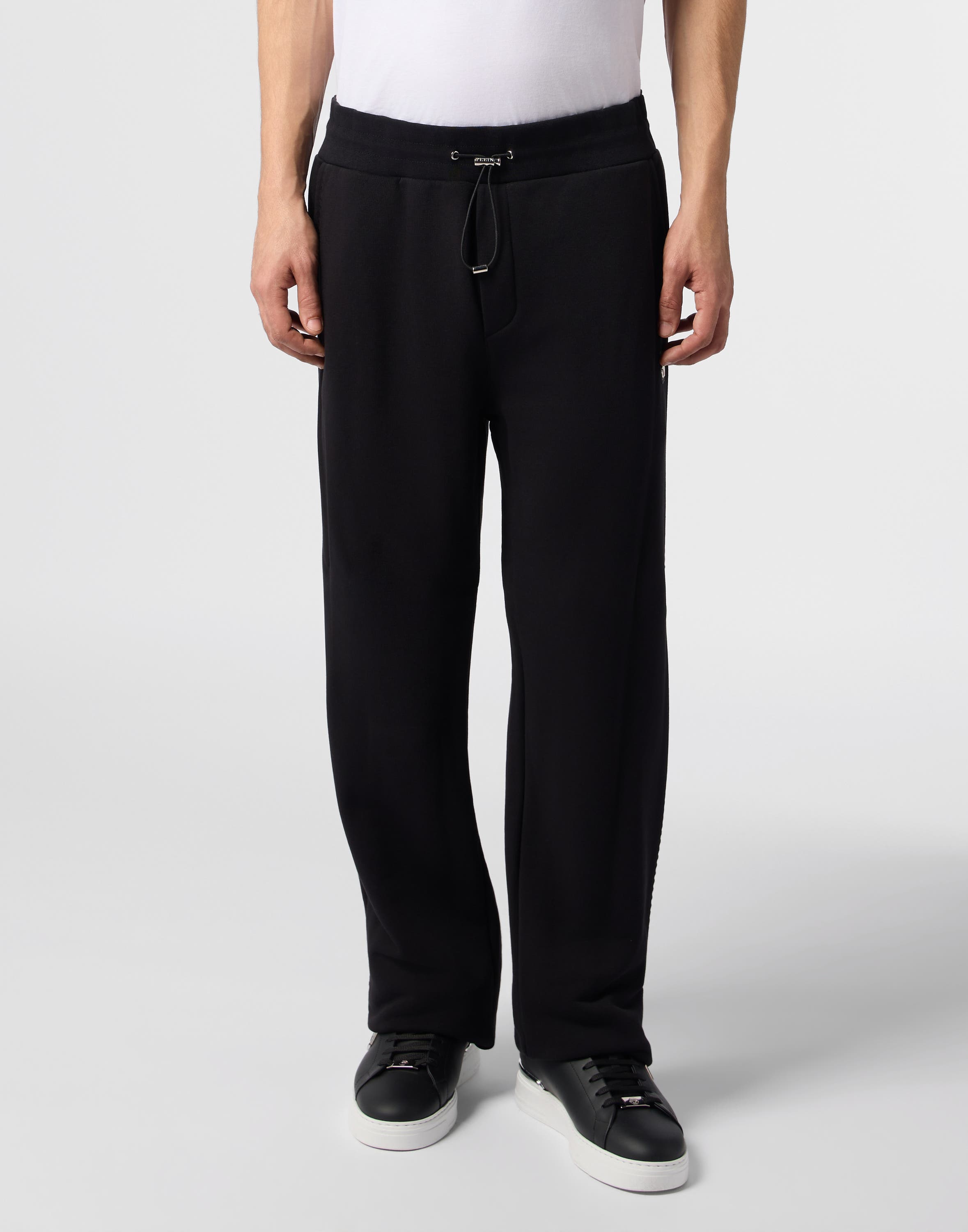 black/black