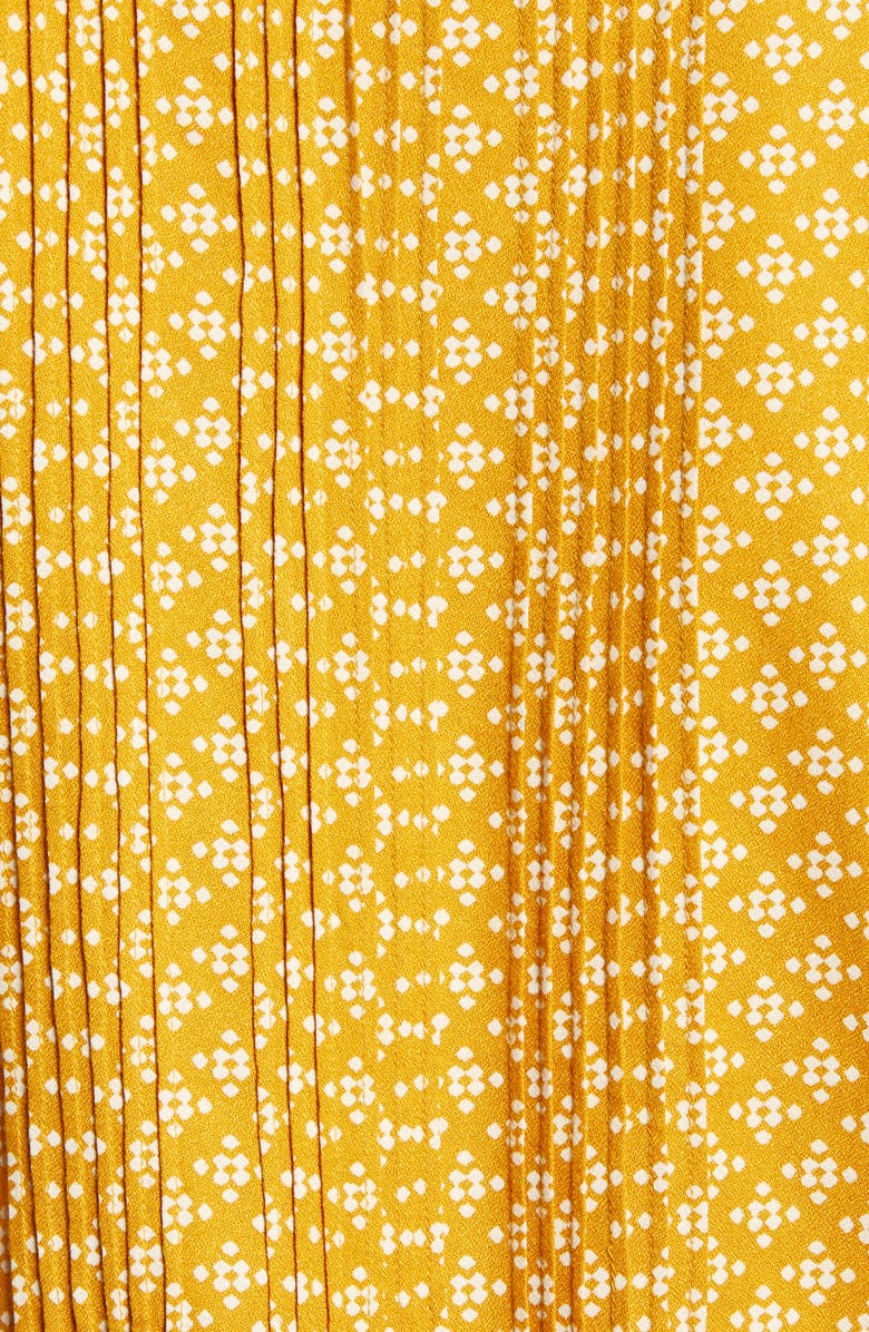 Hinge Pintuck V-Neck Blouse, Alternate, color,